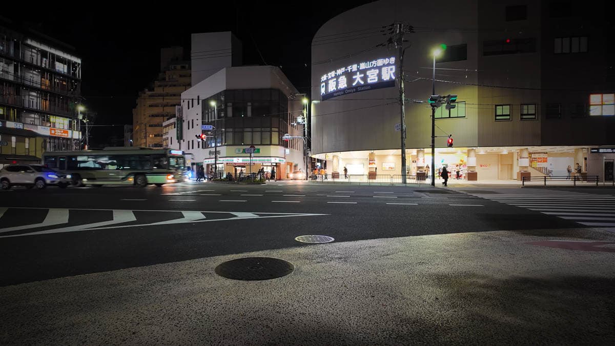 【Omiya Station / Night Walk】(Kyoto City, Kyoto) Shijo-Omiya and a Quiet Arcade at Night